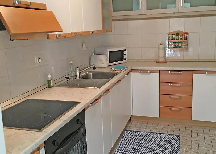 Casa Varesi, 5 Stock By Holap Sa דירה לוקרנו