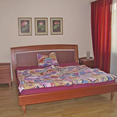 Casa Varesi, 5 Stock By Holap Sa Апартаменты